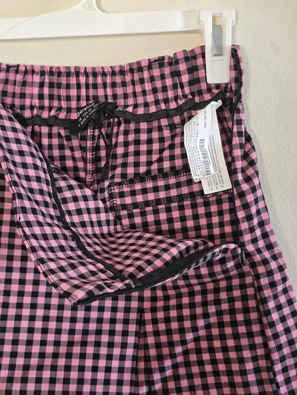 Bershka Gingham Skort Women’s Size US 6 Pink Black Chain Y2K Mini Emo Bratz - Picture 12 of 14